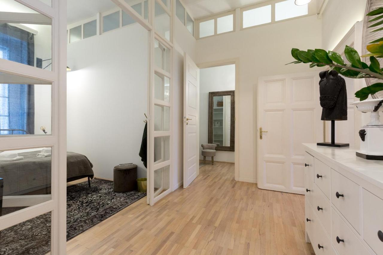 Bohemian Dream In The Absolute Center W 2br/2bt * Budapeszt